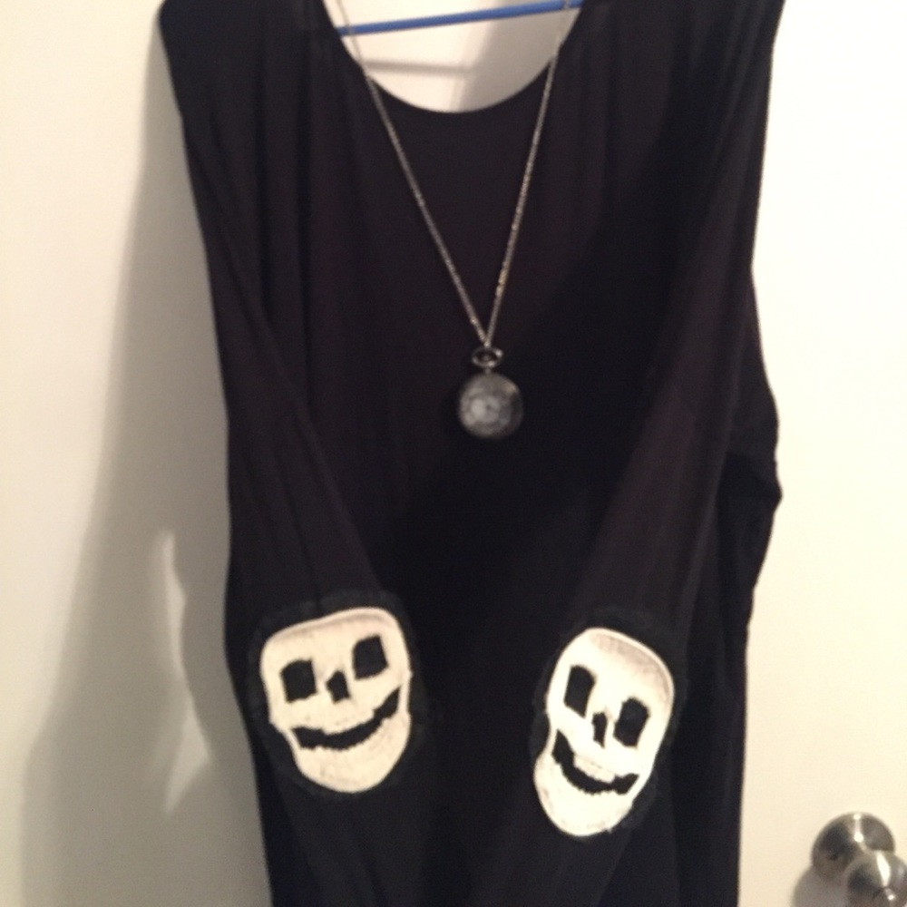 Plus size Black Skull Tunic